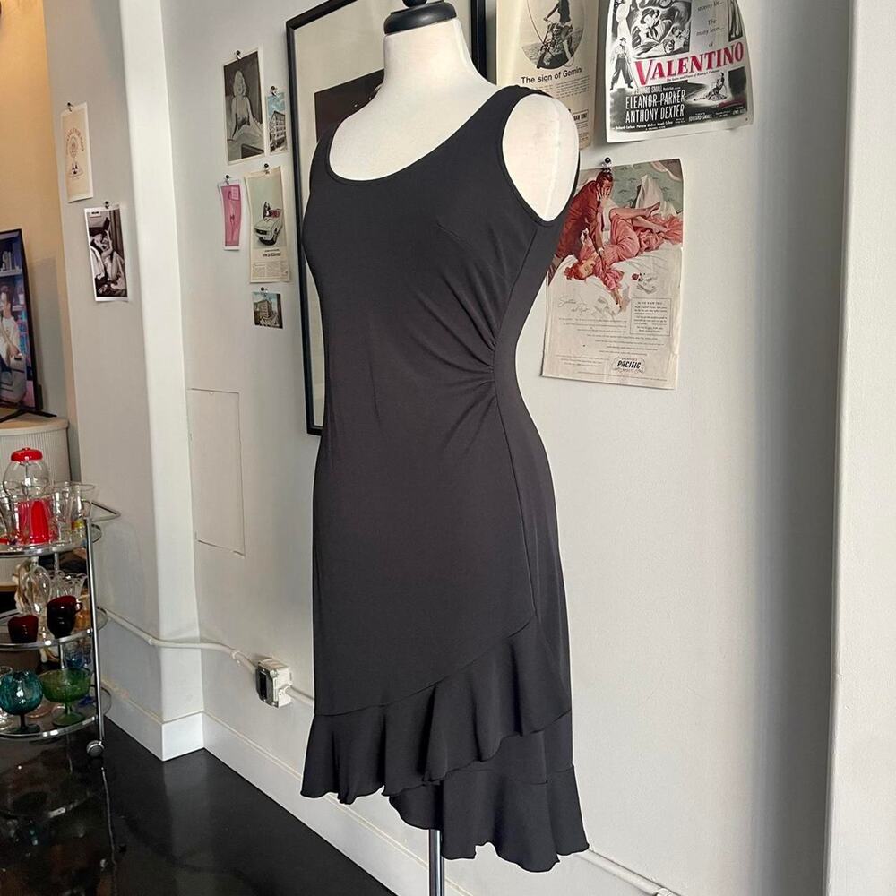 Little black dress wruffles